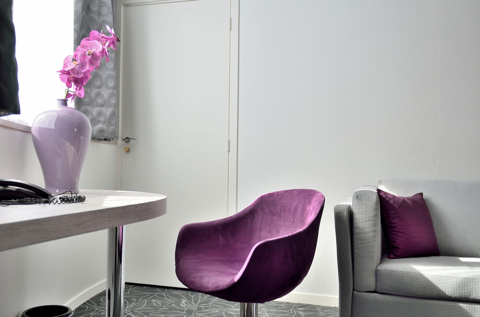 Cezanne Hotel Кан Екстериор снимка