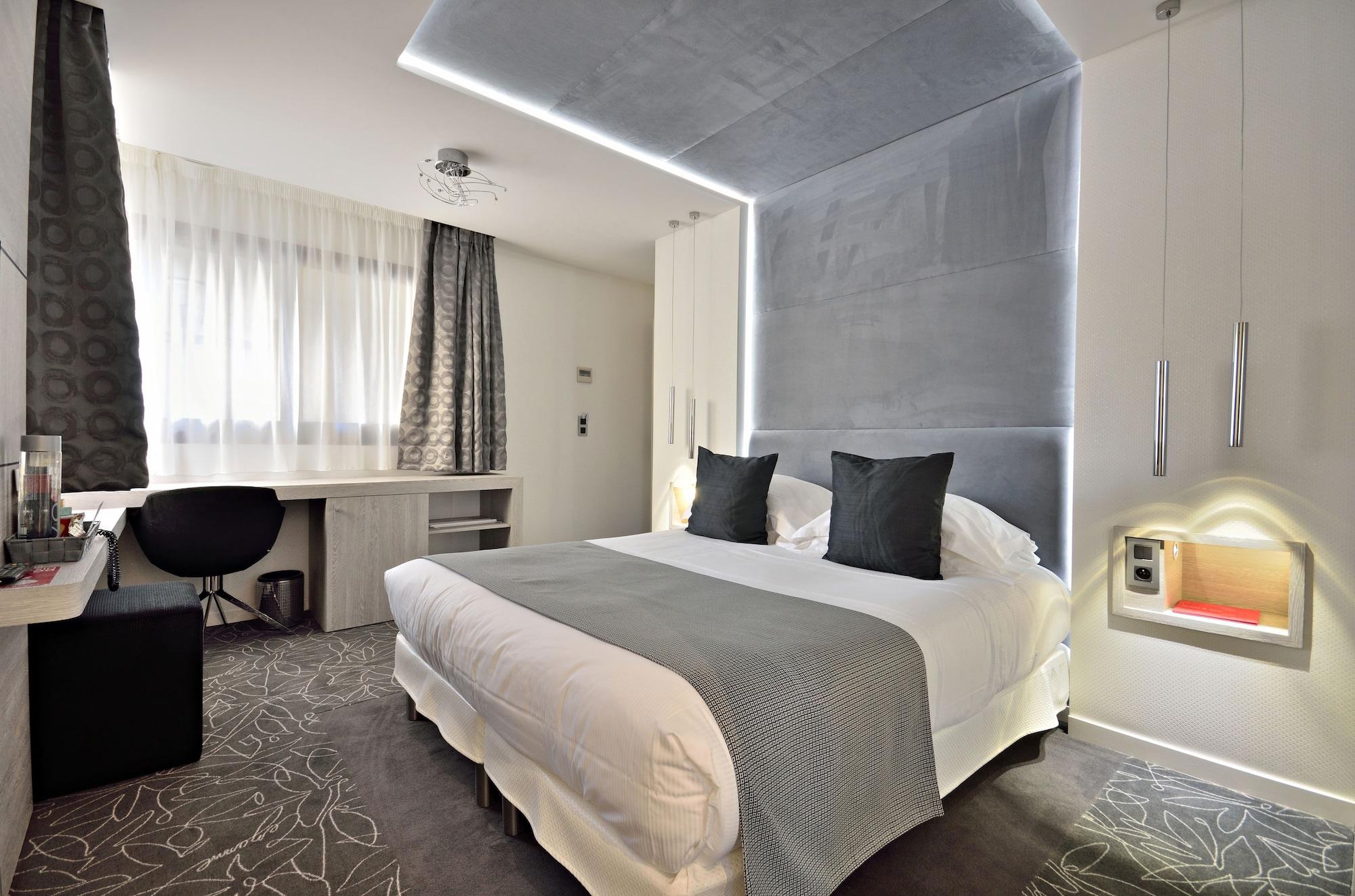 Cezanne Hotel Кан Екстериор снимка