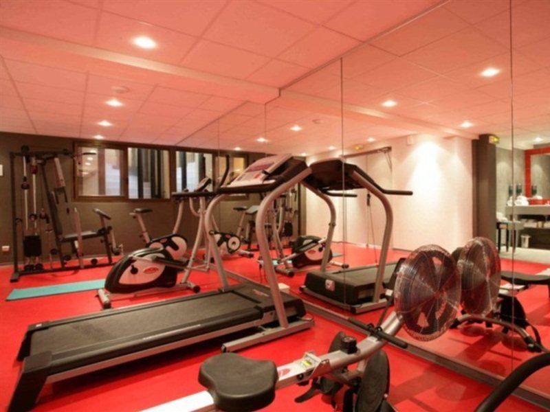 Cezanne Hotel Кан Екстериор снимка